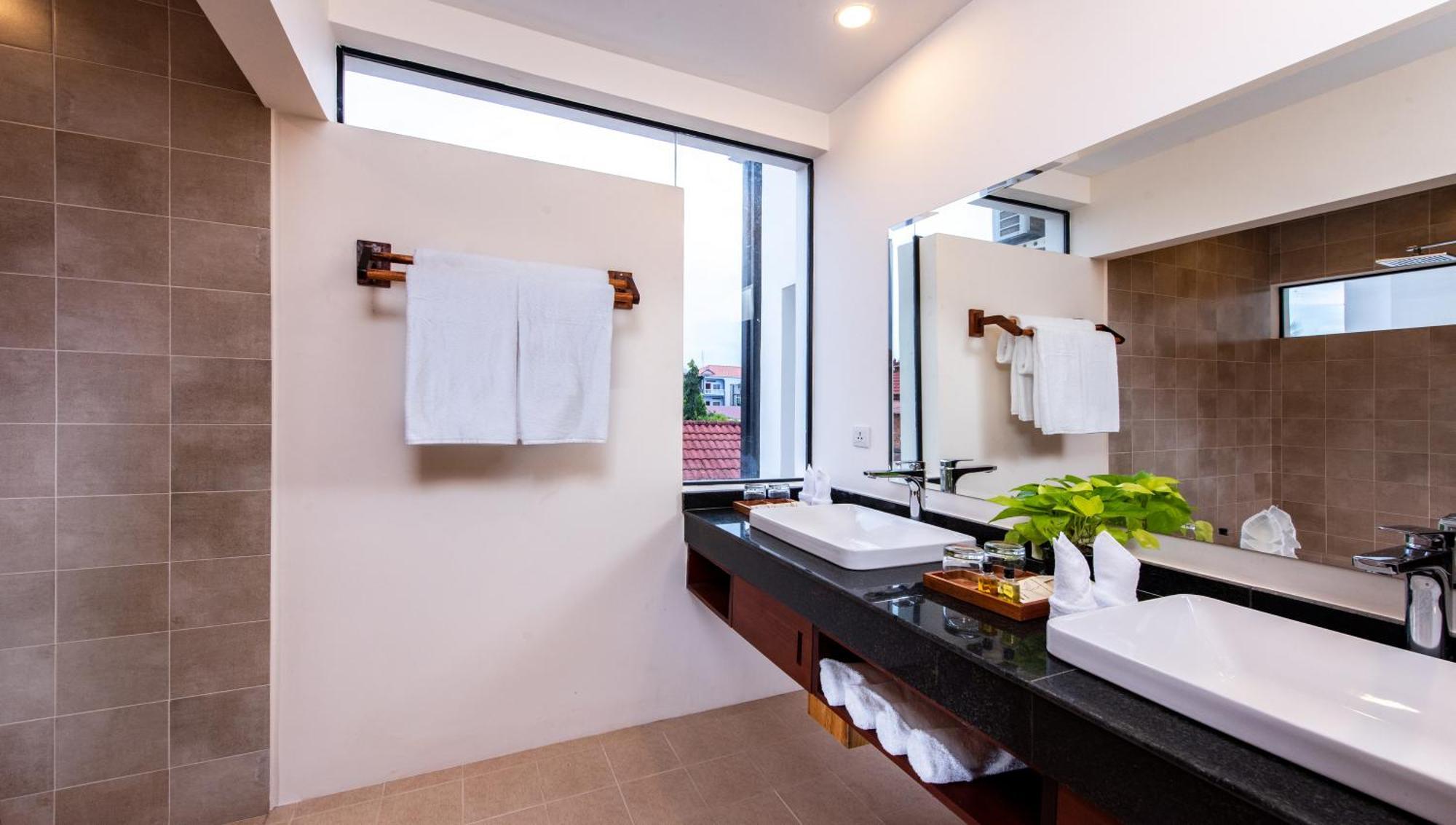 Araya Angkor 4*