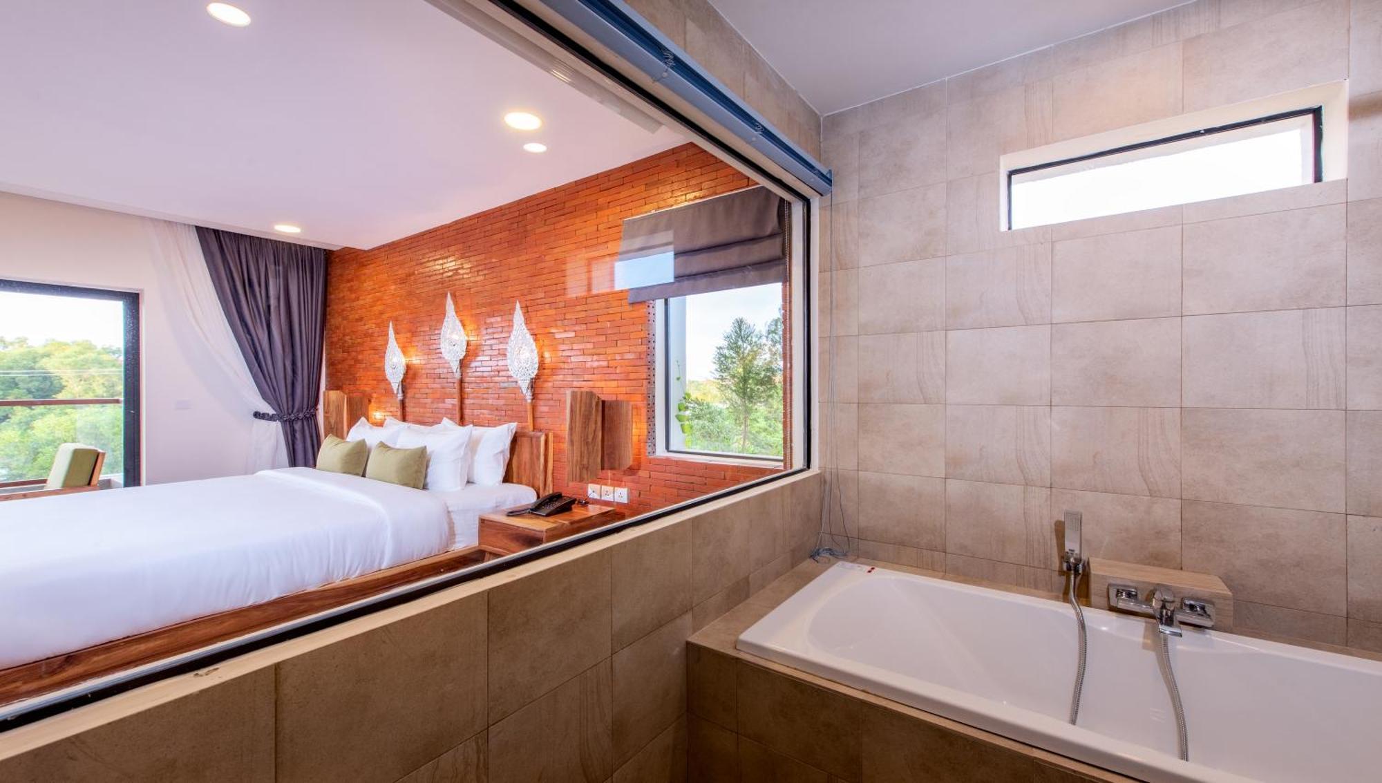 Araya Angkor 4*